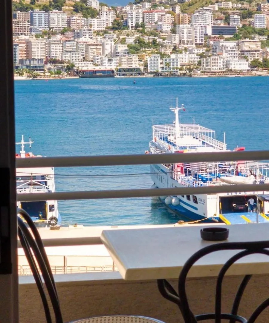 Classic Rooms ساراندا فندق