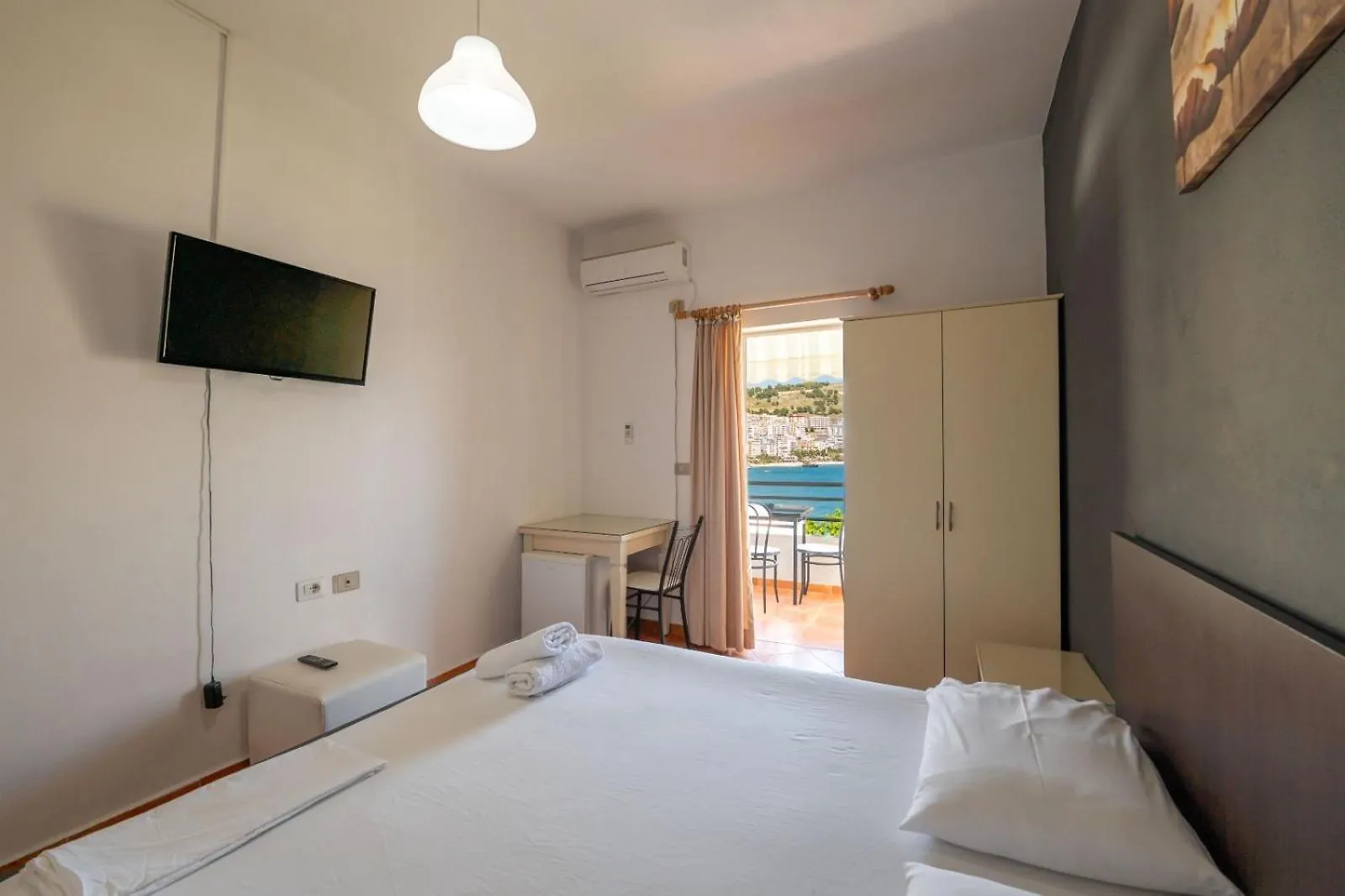 Classic Rooms ساراندا 0*,
