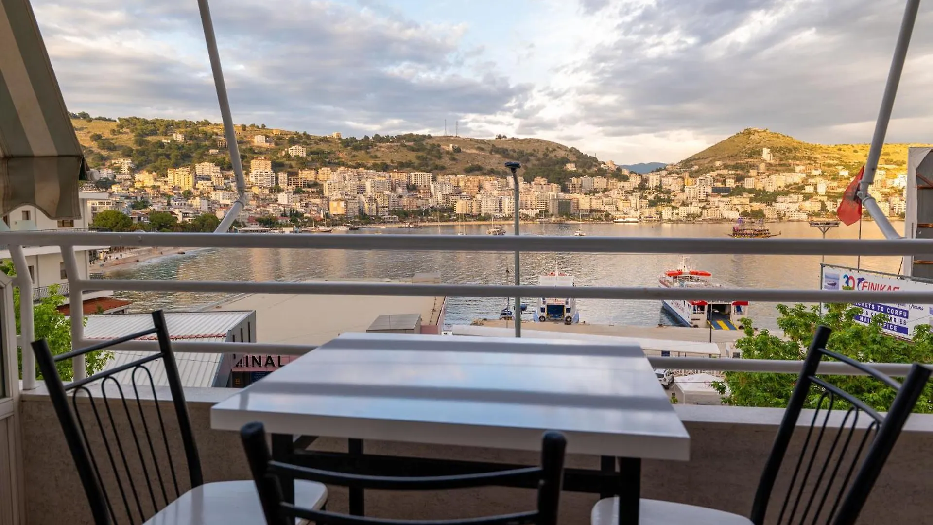 فندق Classic Rooms ساراندا