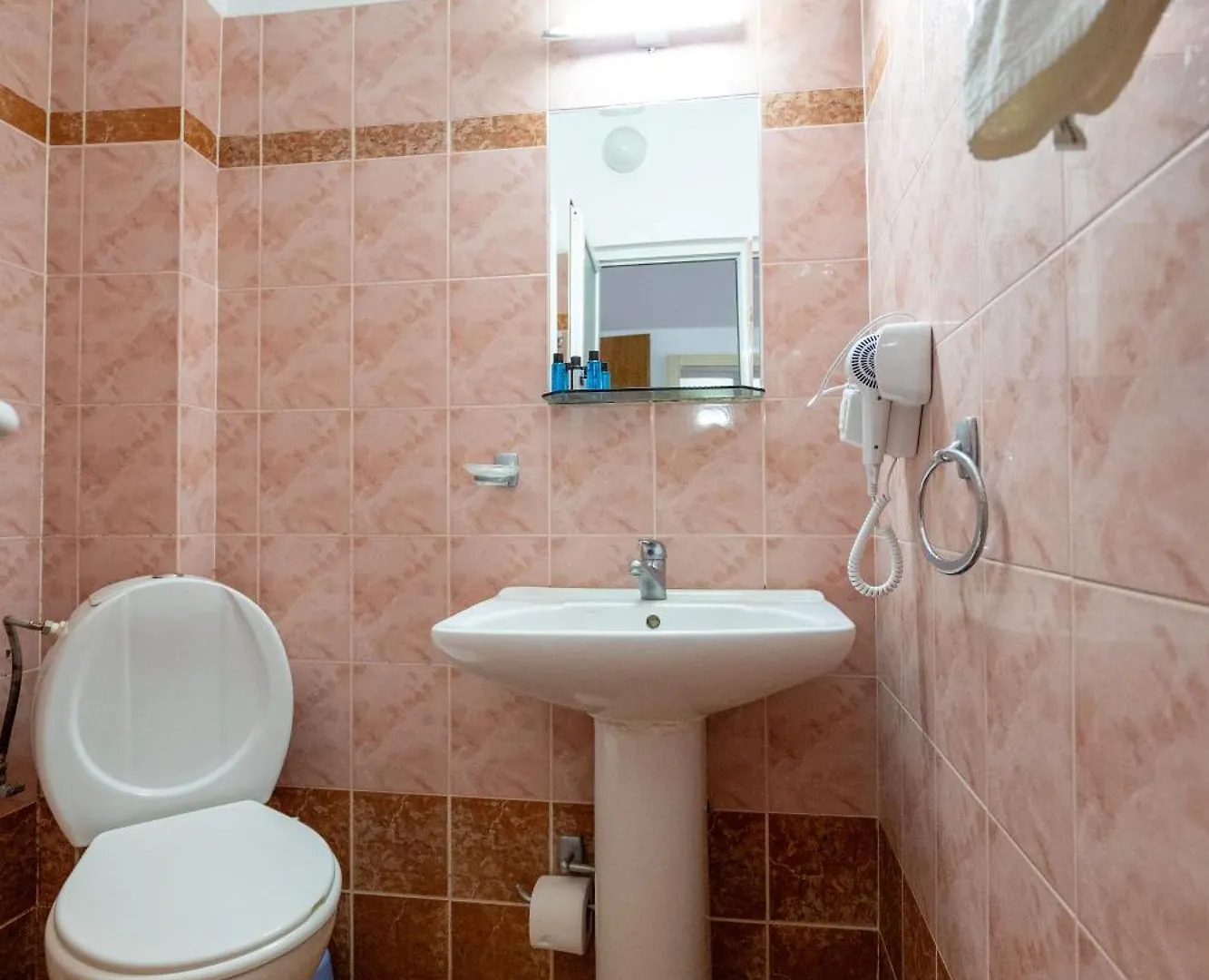 Classic Rooms ساراندا